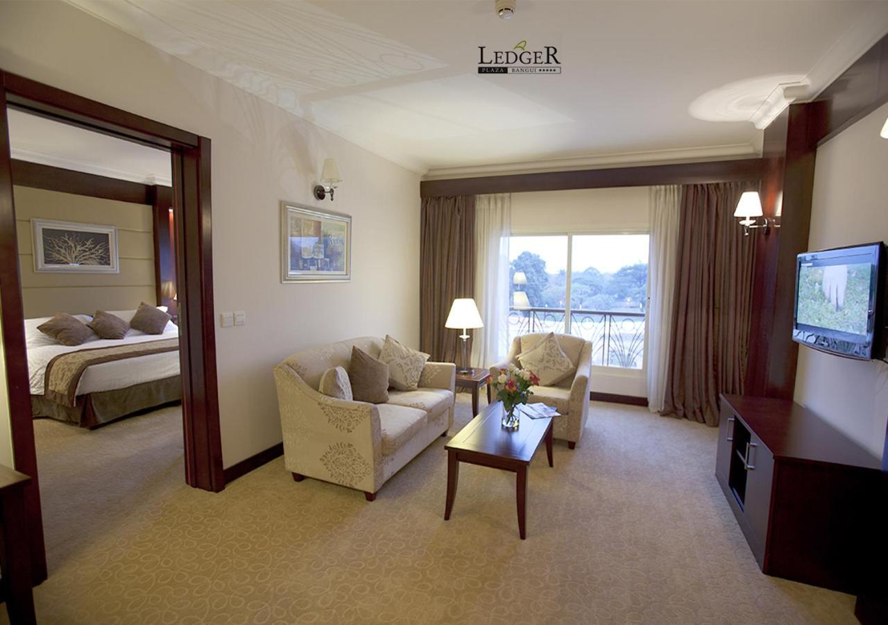 Hotel Ledger Plaza Банги Экстерьер фото